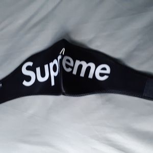 SUPREME FACE MASK  MOUTH COVERING SKI MASK